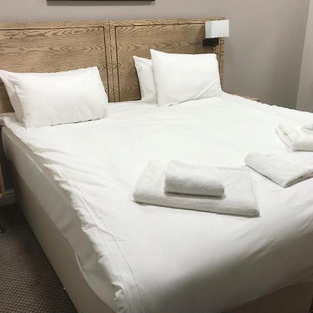 Markets Tavern Hotel Brecon Ngoại thất bức ảnh